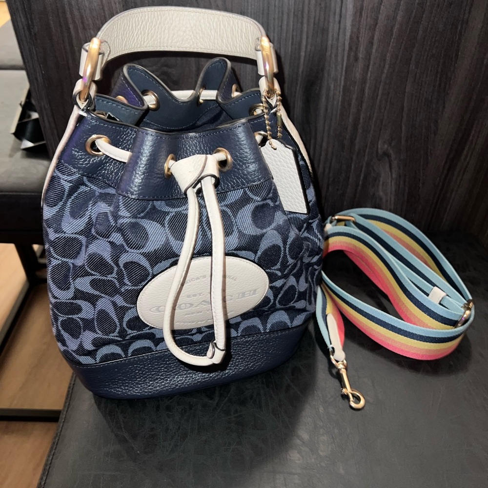 Dempsey Drawstring Bucket Bag In Signature Denim.… - image 7